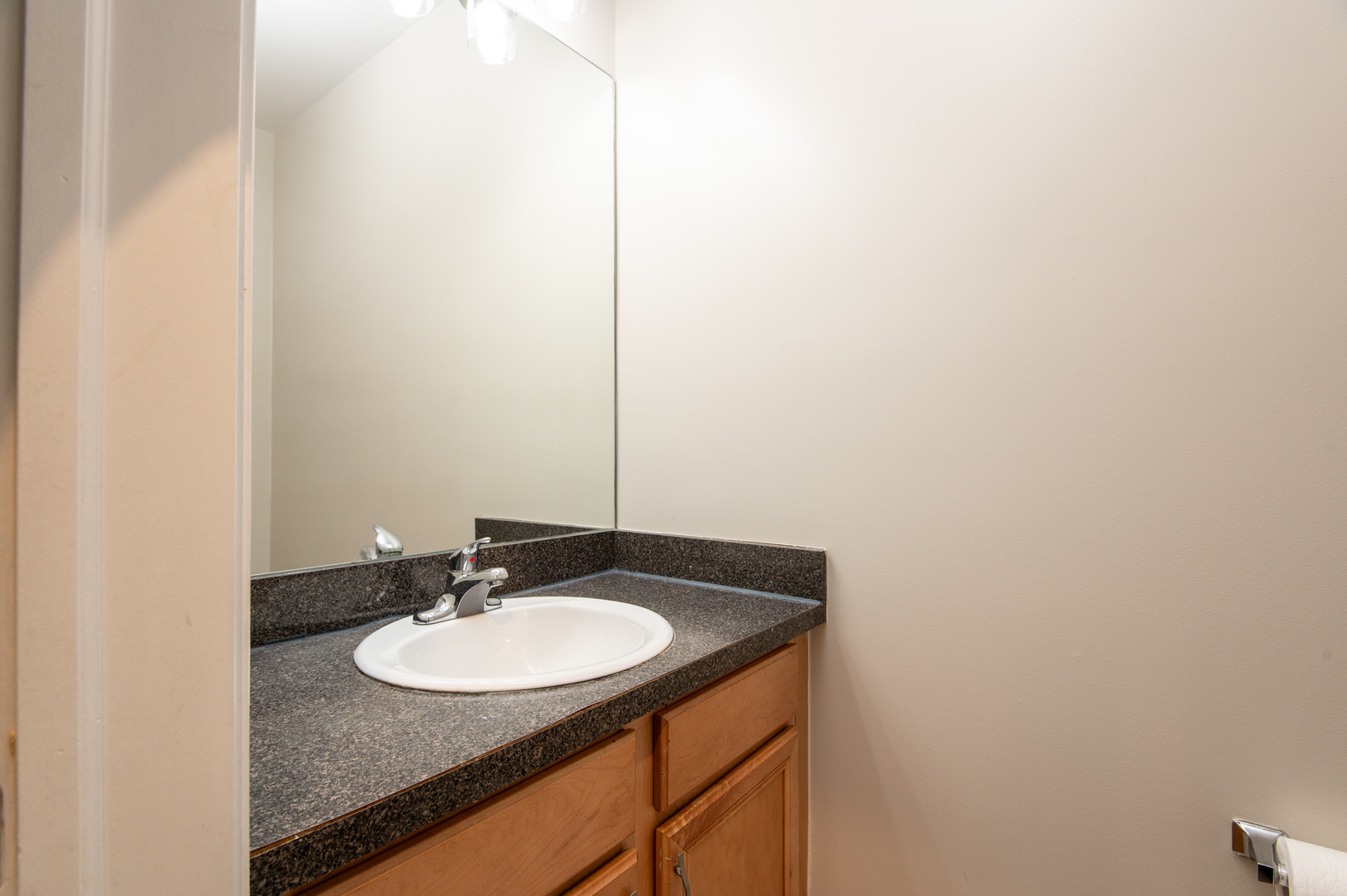 3414 W LE MOYNE Street #3, Chicago, IL 60651