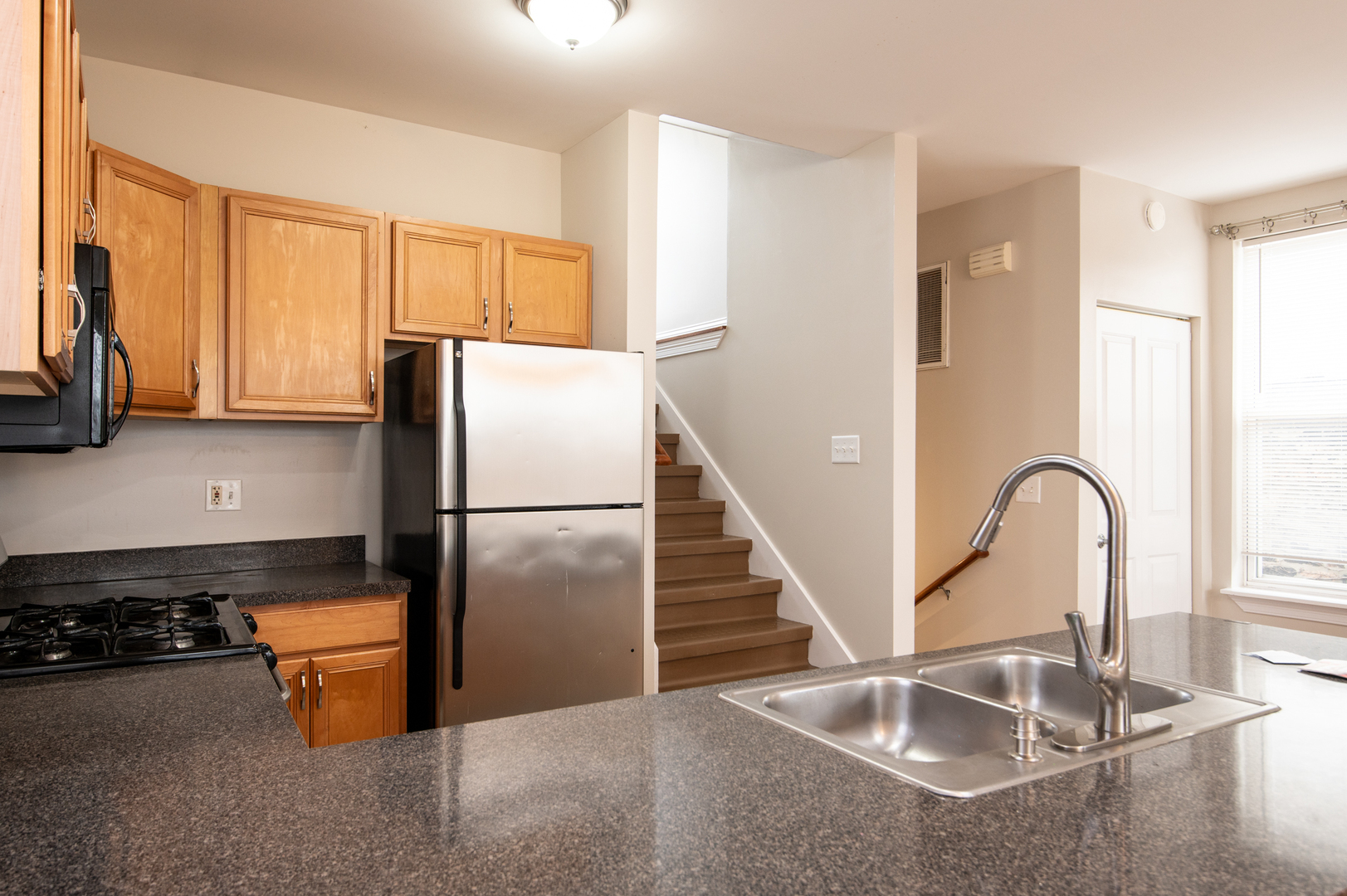 3414 W LE MOYNE Street #3, Chicago, IL 60651