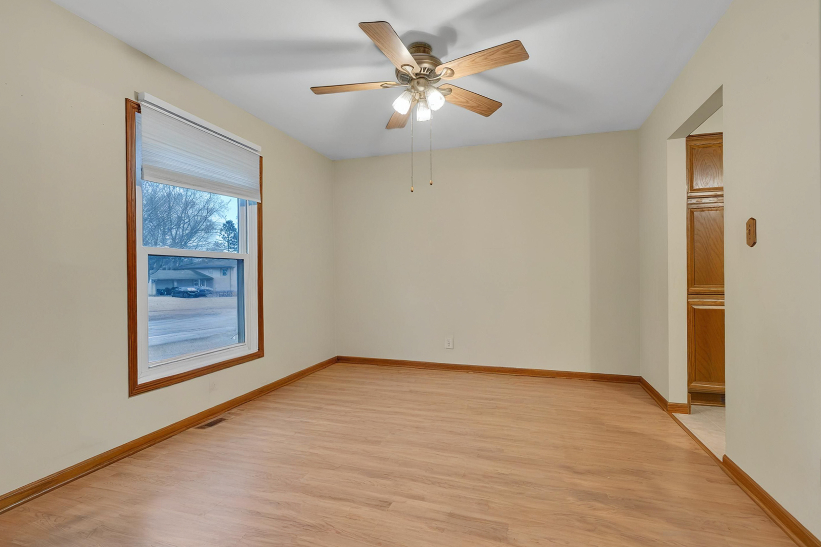 922 COVENTRY Lane, Crystal Lake, IL 60014