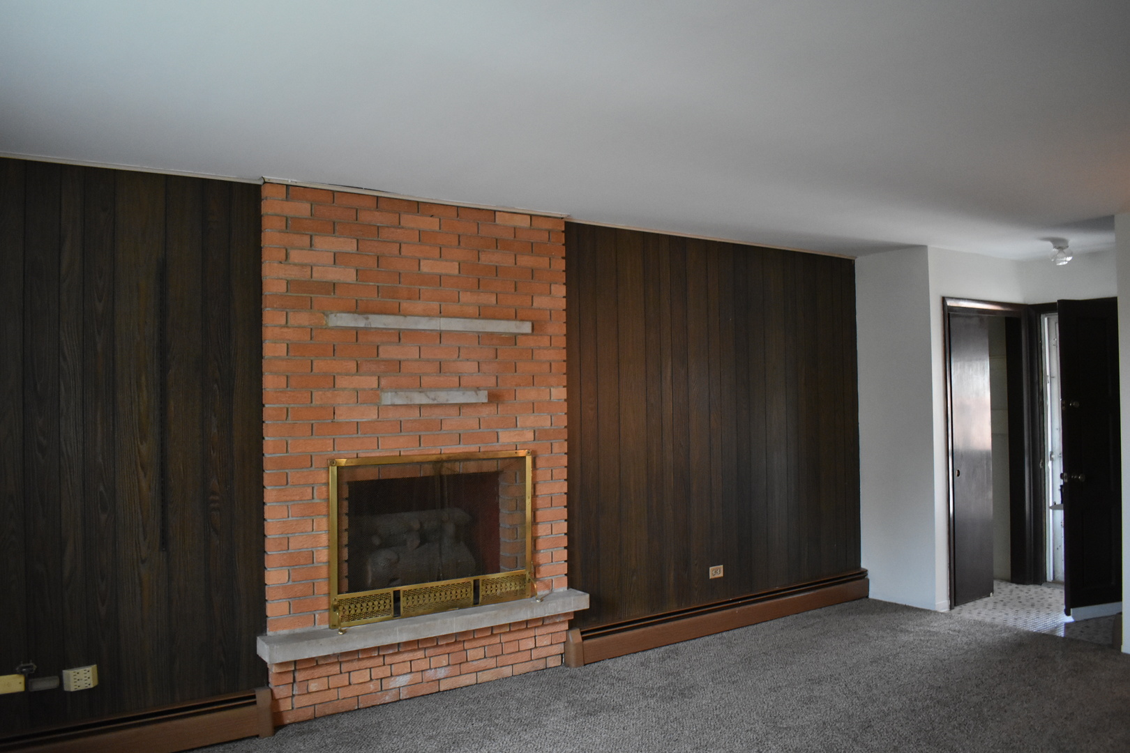 8435 S 81st Avenue #1, Justice, IL 60458