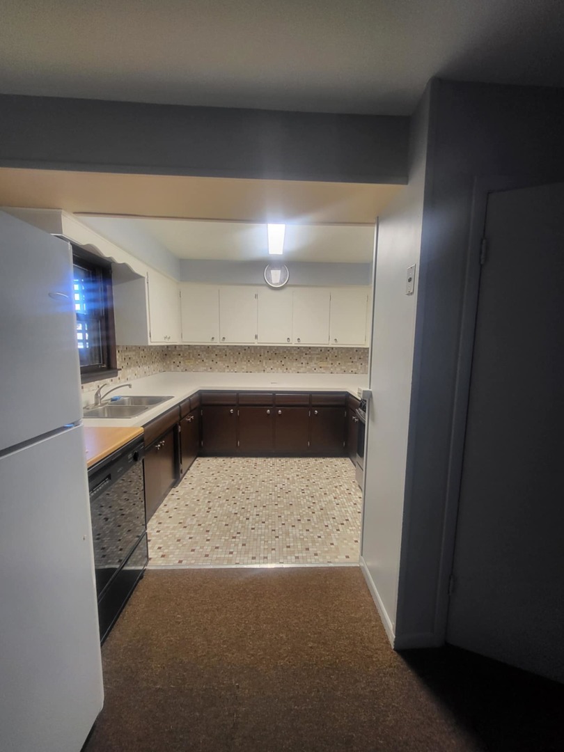 8435 S 81st Avenue #1, Justice, IL 60458