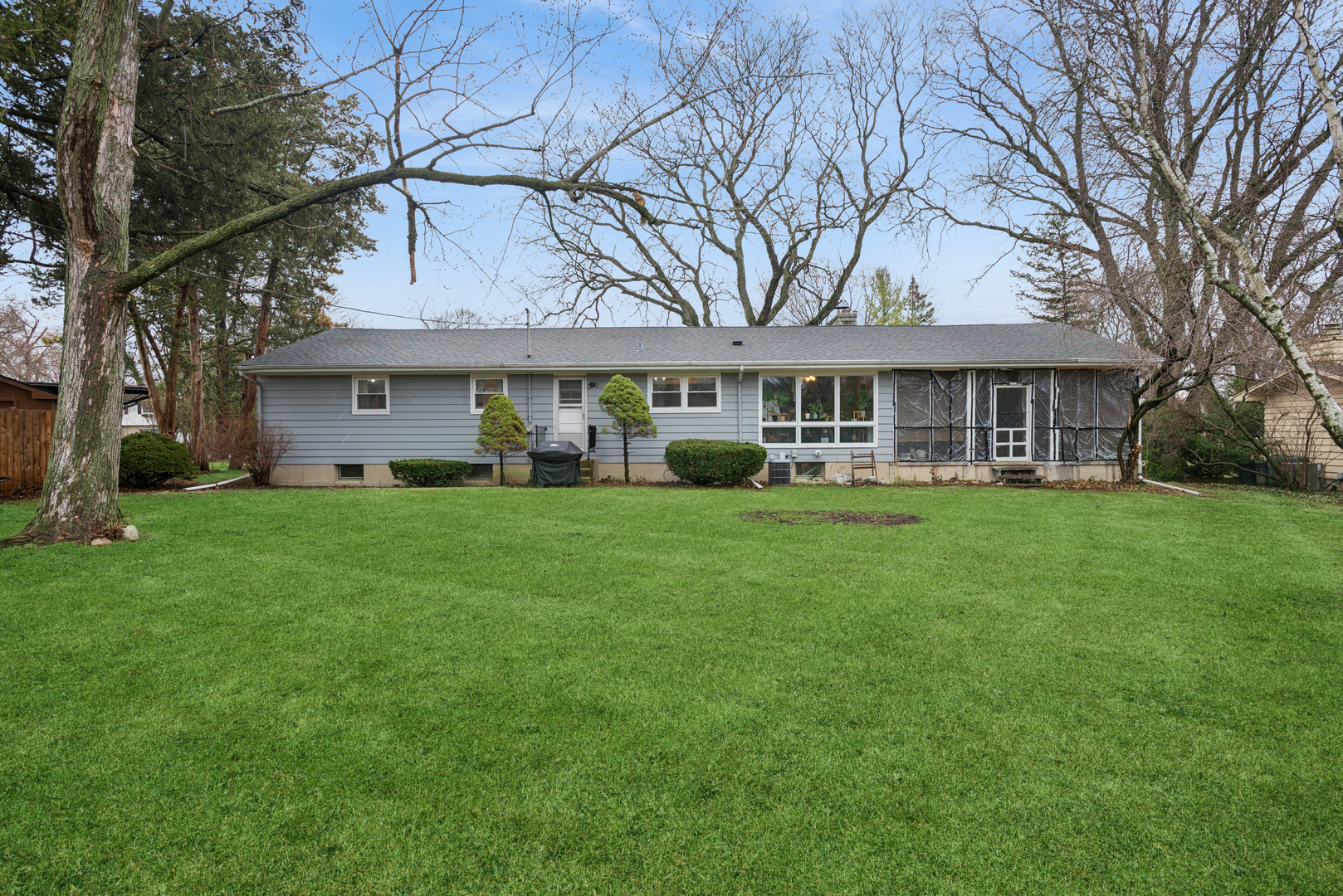 624 Willow Lane, Geneva, IL 60134