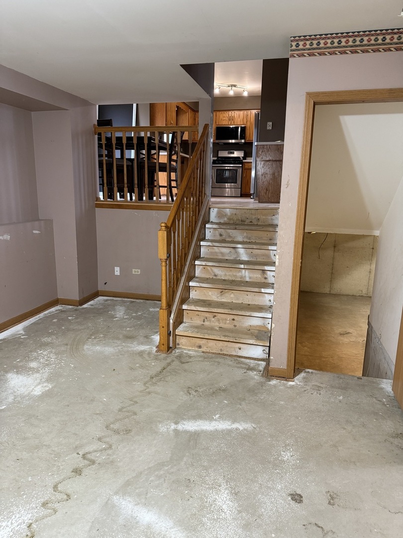 7013 Manchester Drive, Plainfield, IL 60586