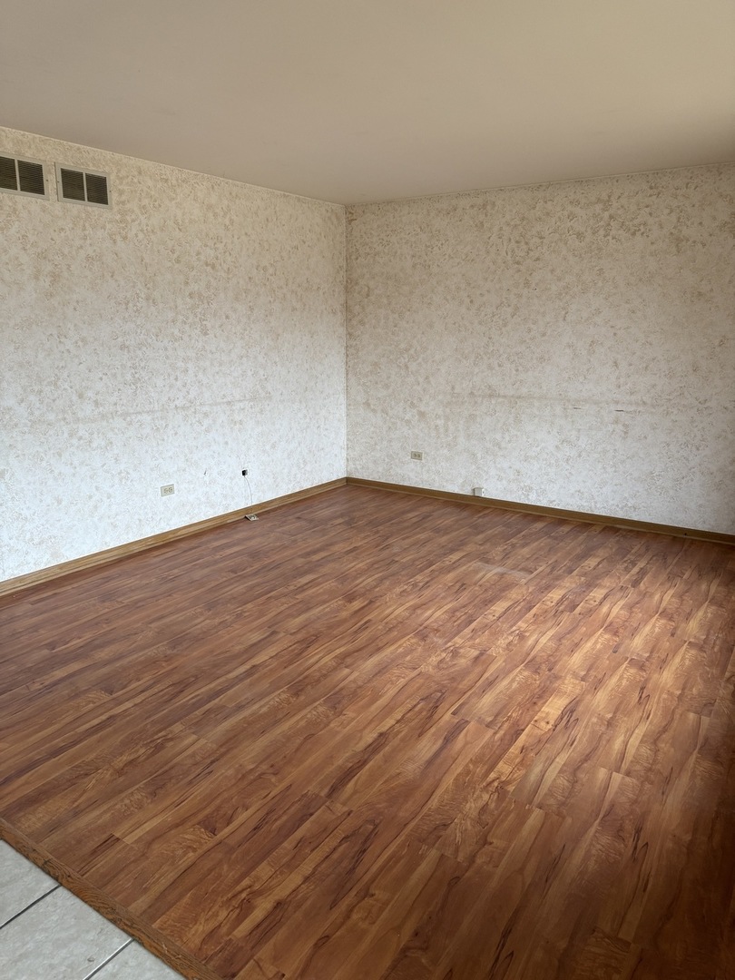 7013 Manchester Drive, Plainfield, IL 60586