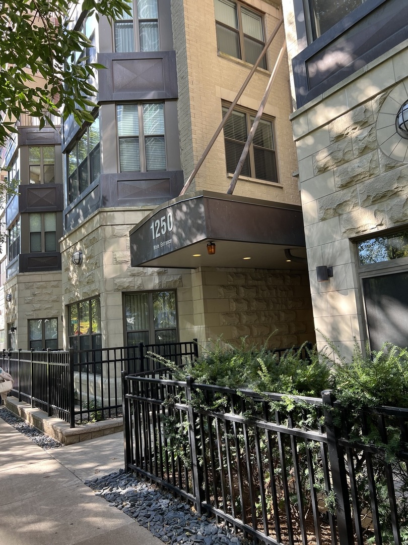 1250 S Indiana Avenue #606, Chicago, IL 60605