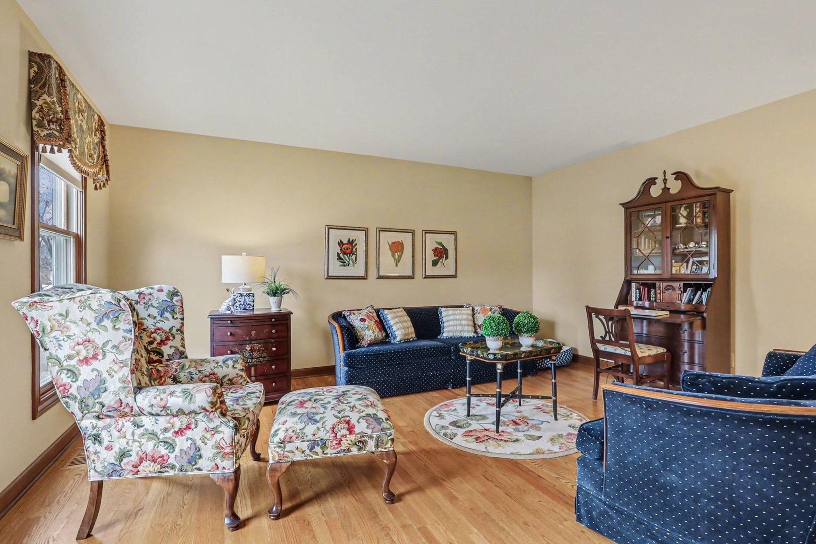 570 Violet Lane, Batavia, IL 60510