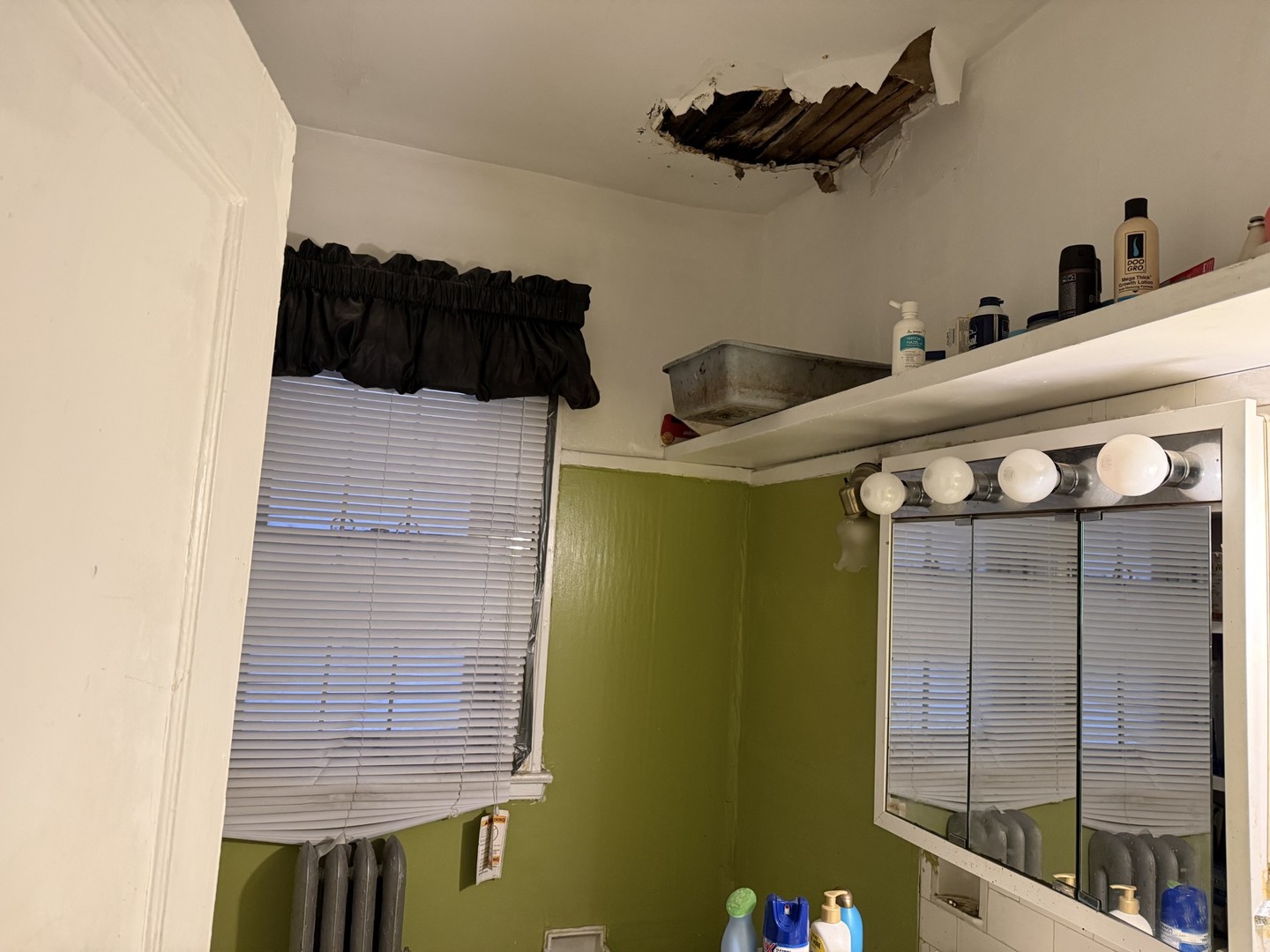 7653 S Yates Boulevard, Chicago, IL 60649