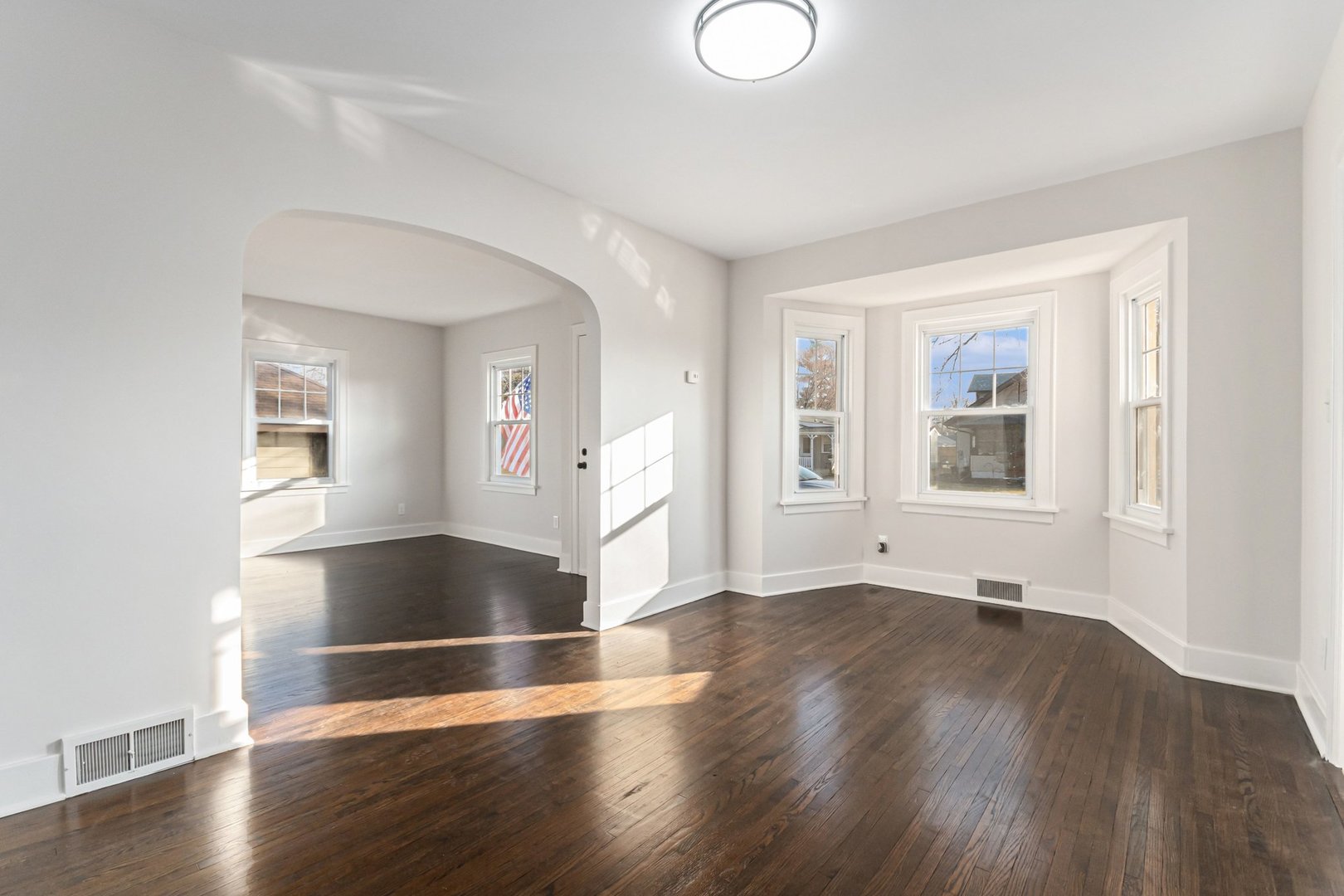 618 S Bill Street, Plano, IL 60545