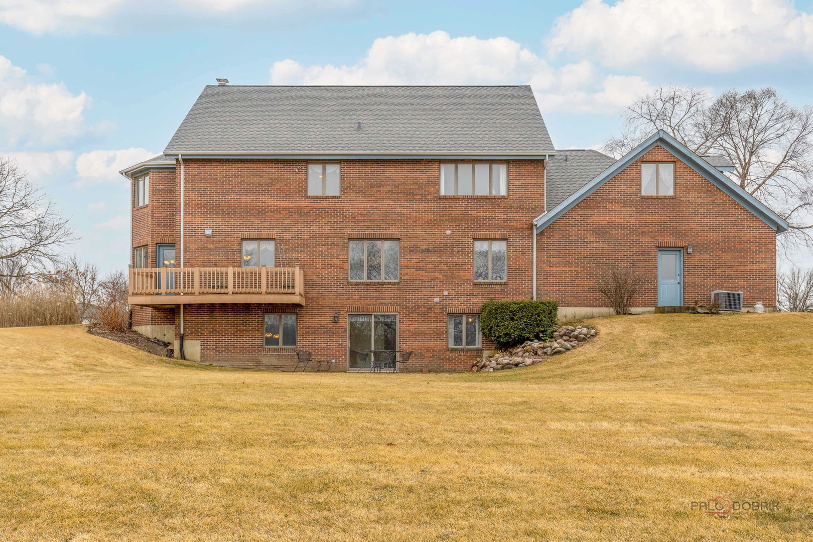 18 Brandywine Road, South Barrington, IL 60010