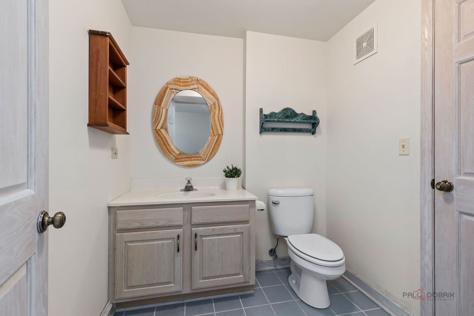 18 Brandywine Road, South Barrington, IL 60010