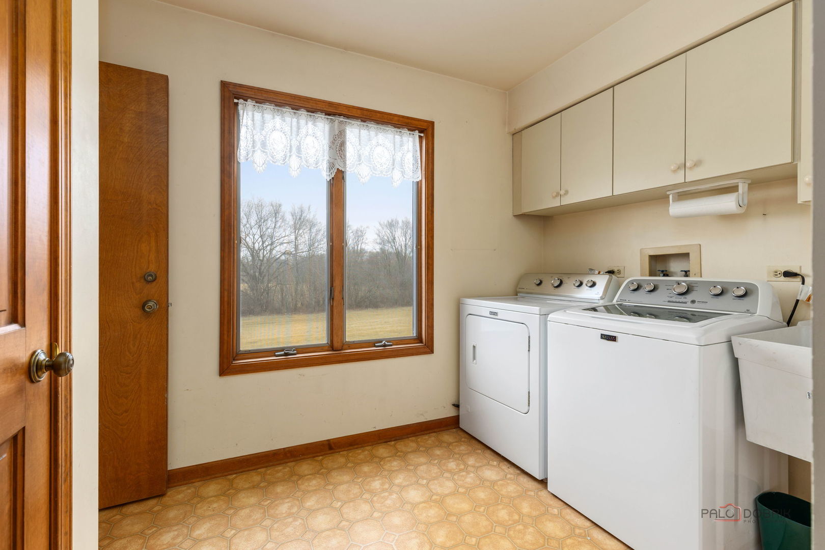 18 Brandywine Road, South Barrington, IL 60010