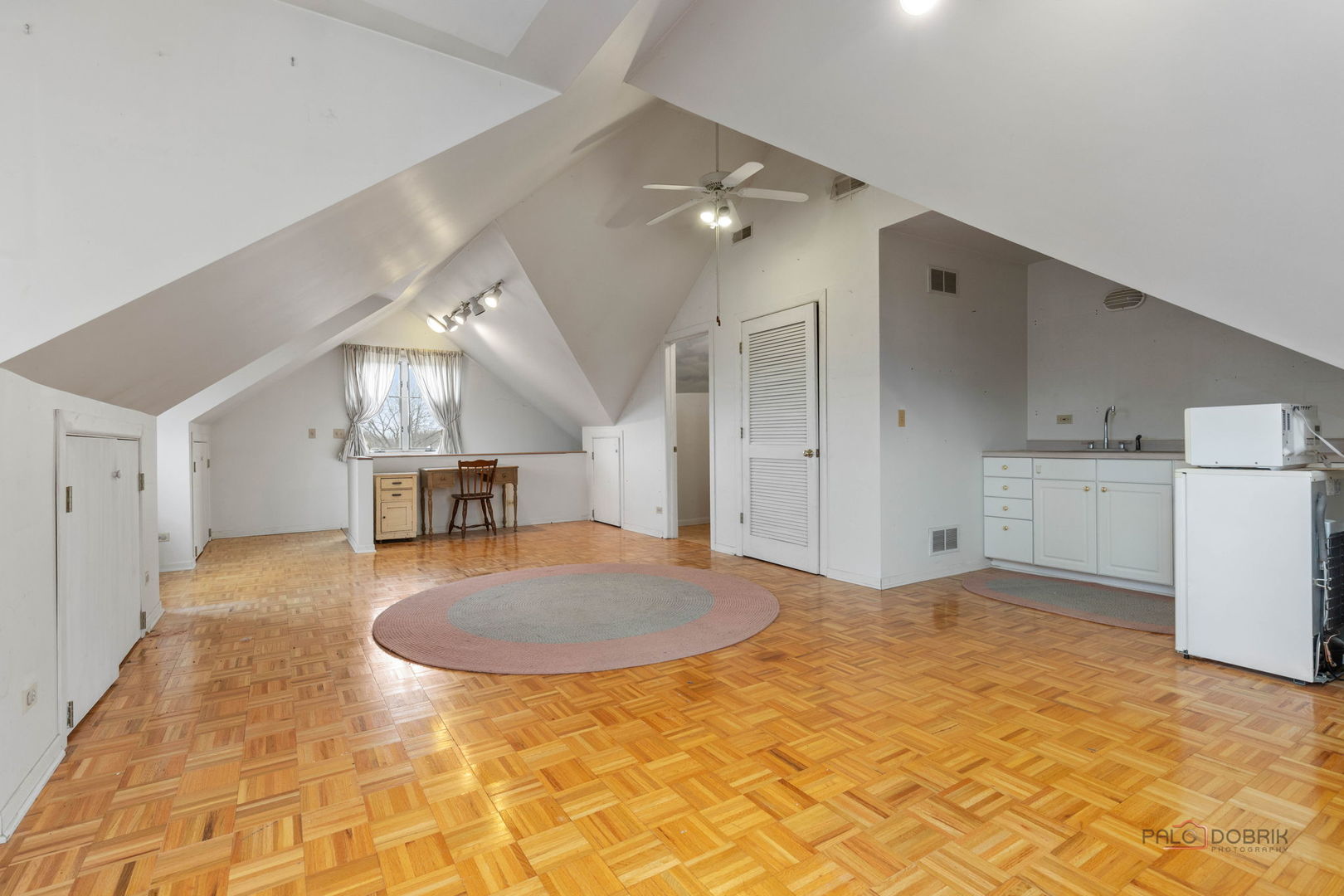 18 Brandywine Road, South Barrington, IL 60010