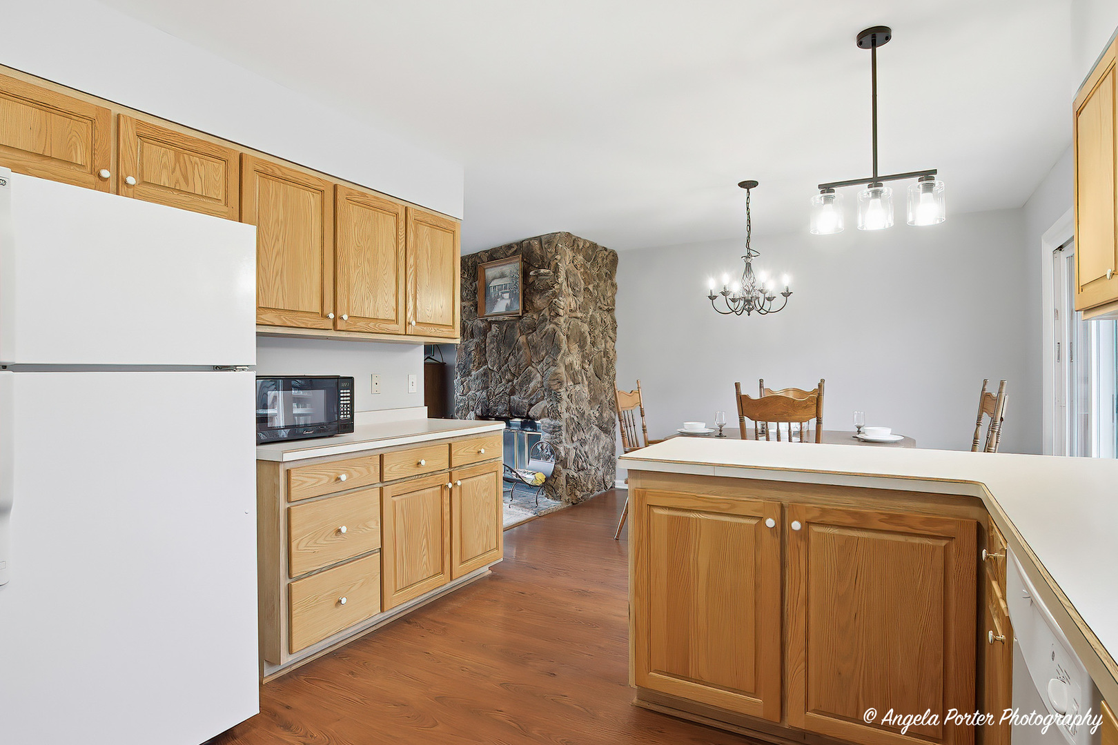 4519 W Shore Drive, Wonder Lake, IL 60097