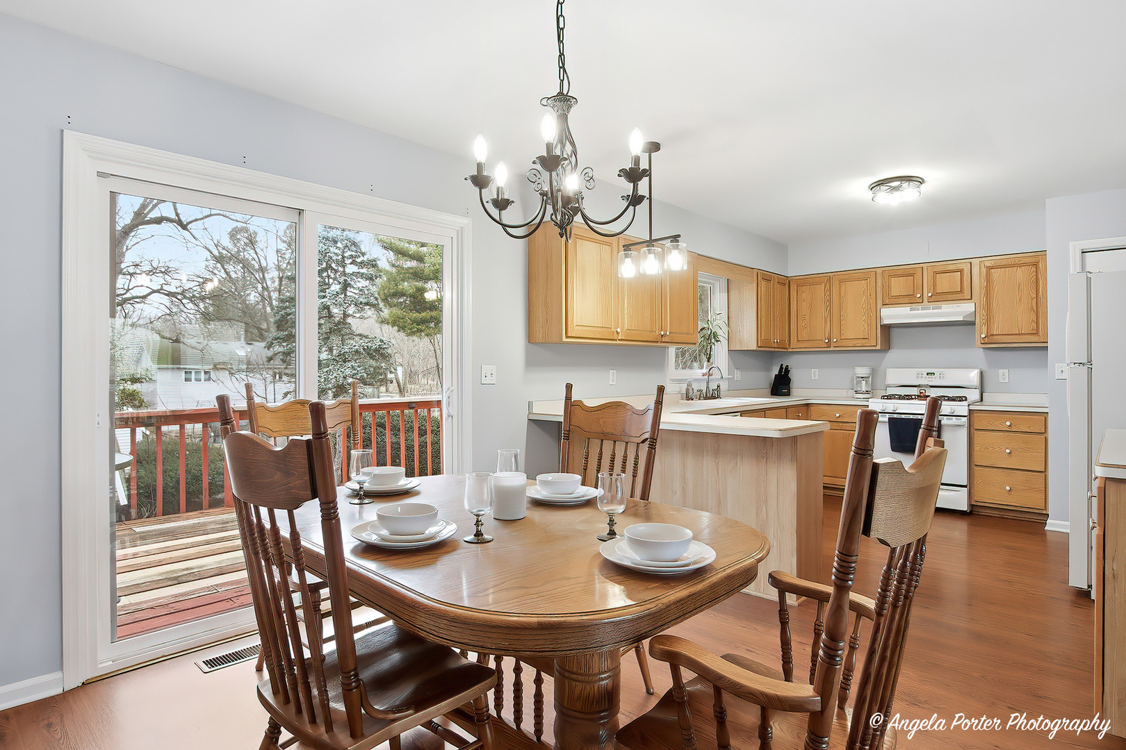 4519 W Shore Drive, Wonder Lake, IL 60097