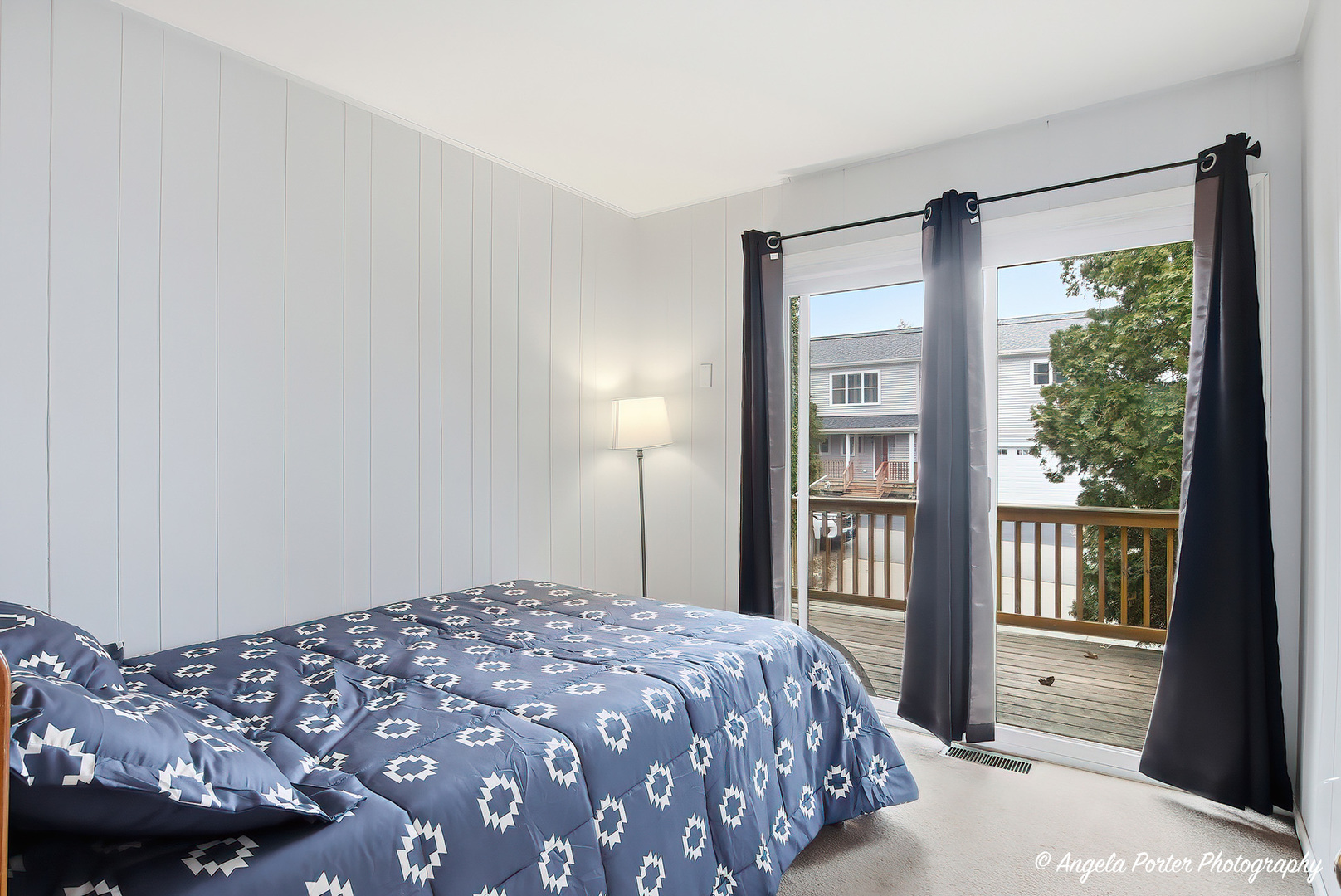 4519 W Shore Drive, Wonder Lake, IL 60097