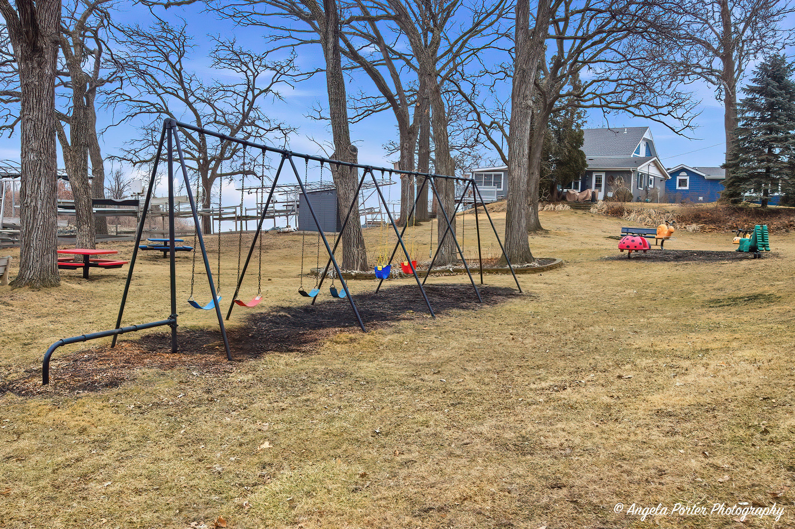 4519 W Shore Drive, Wonder Lake, IL 60097