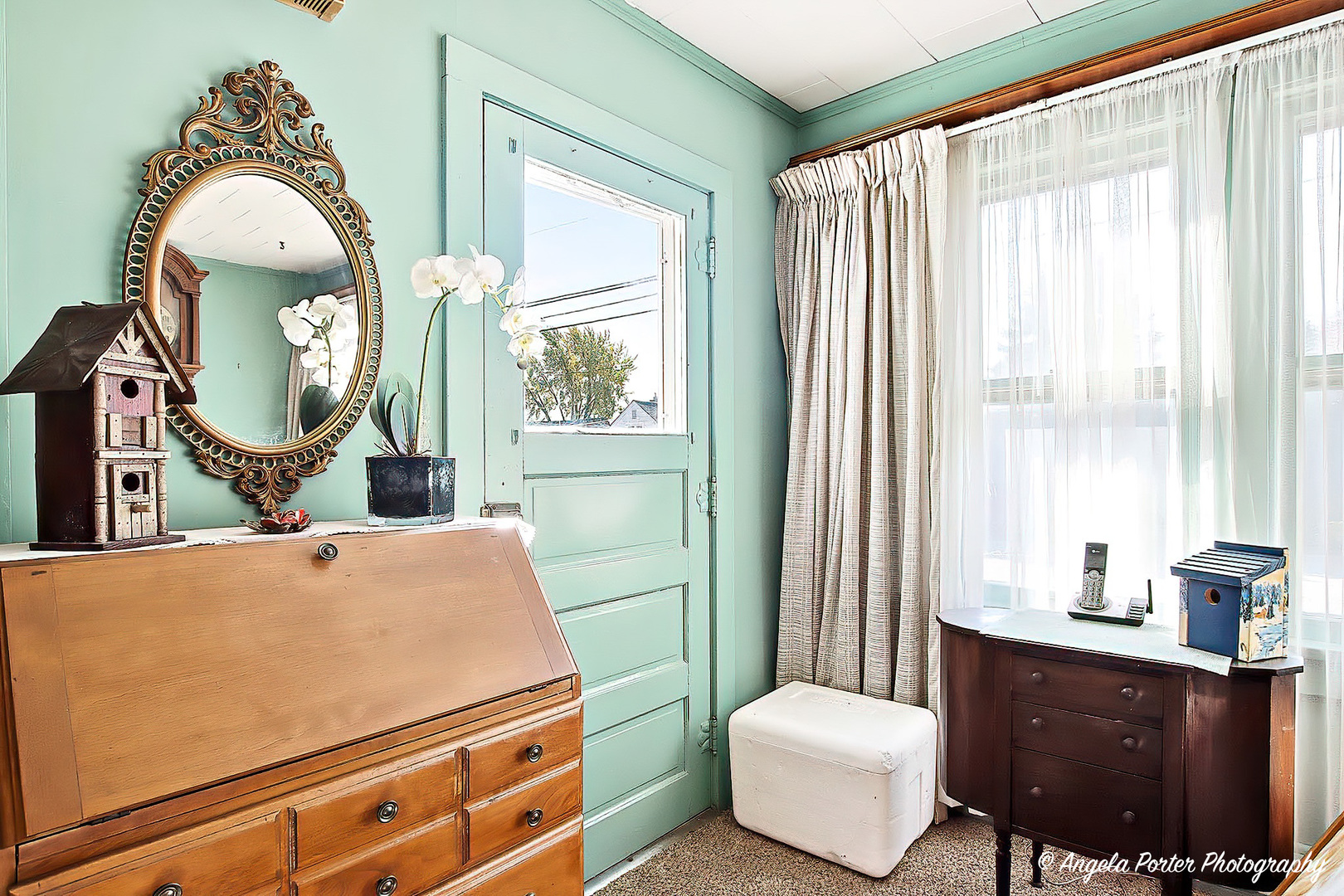 814 N River Road, McHenry, IL 60051