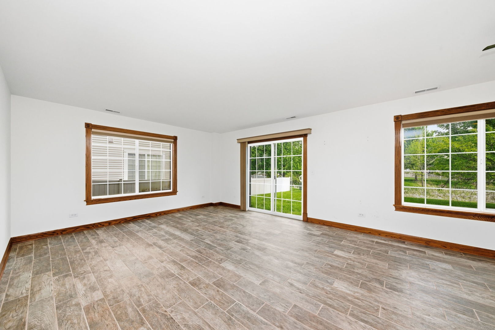 922 Saddle Ridge Drive, Joliet, IL 60432