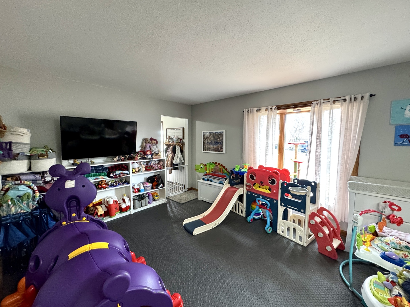 1048 Lora Avenue, Princeton, IL 61356