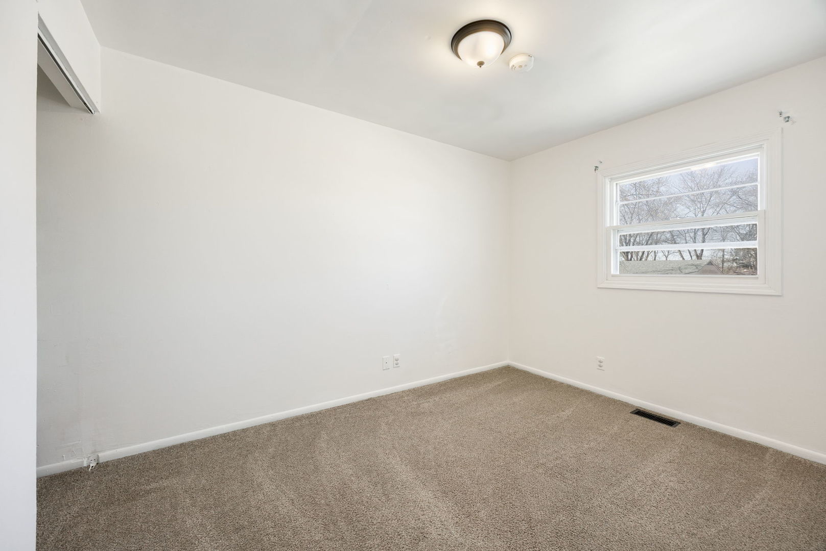 160 Galewood Drive, Bolingbrook, IL 60440