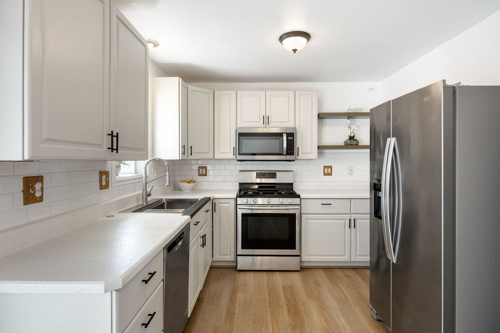 160 Galewood Drive, Bolingbrook, IL 60440