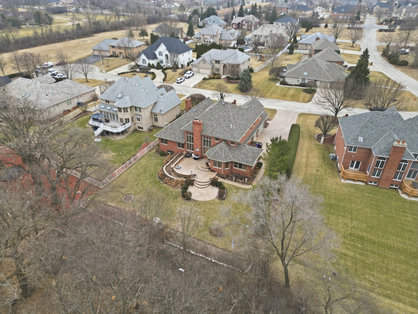 8032 Kirkcaldy Court, Palos Heights, IL 60463