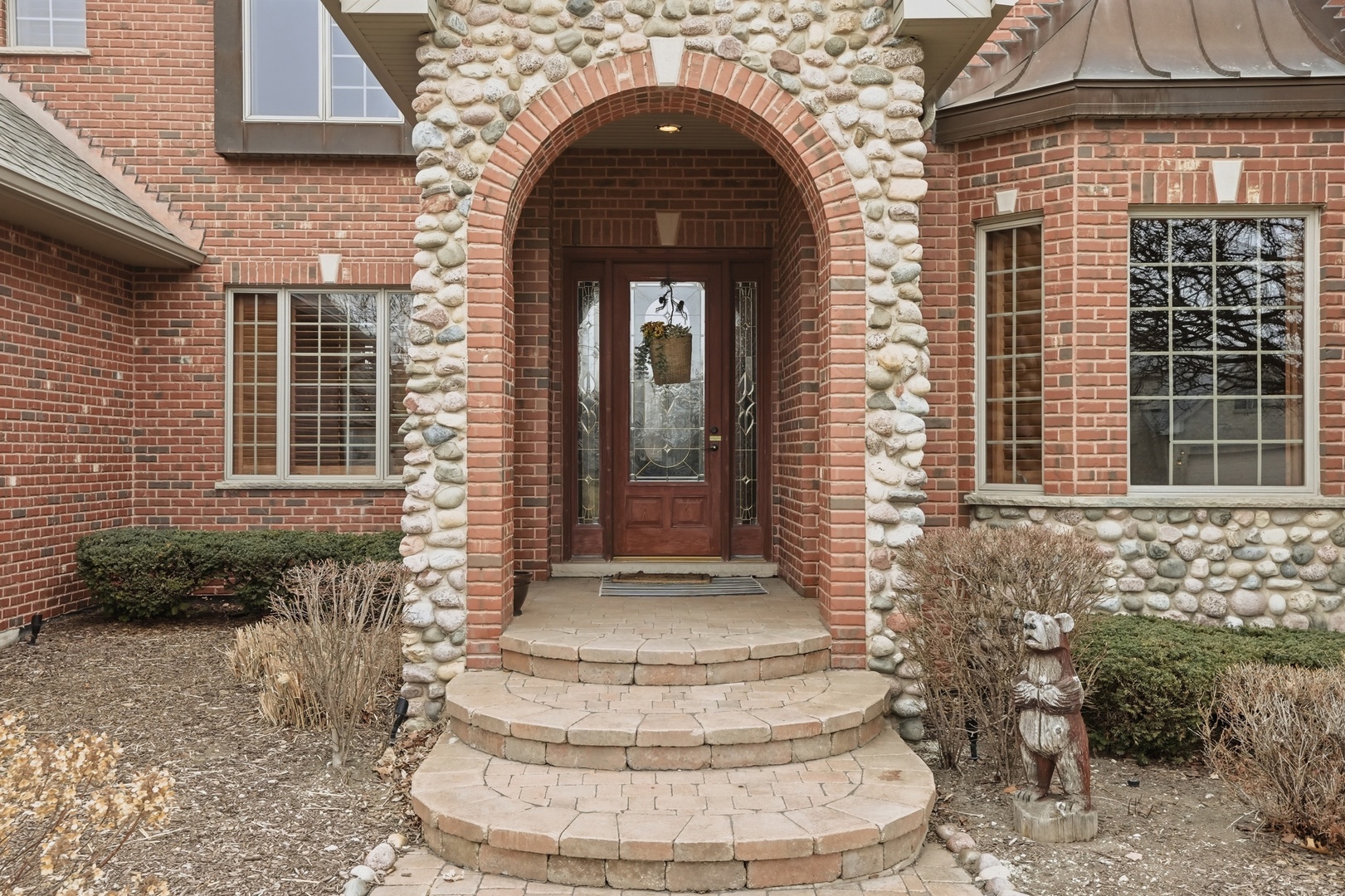 8032 Kirkcaldy Court, Palos Heights, IL 60463