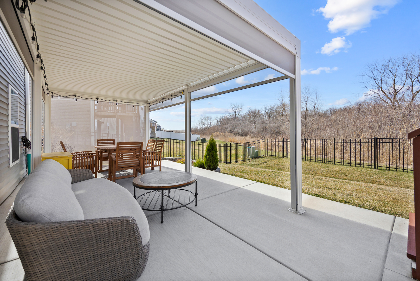 South Elgin, IL 60177