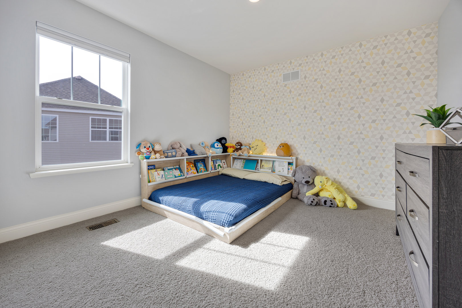 South Elgin, IL 60177