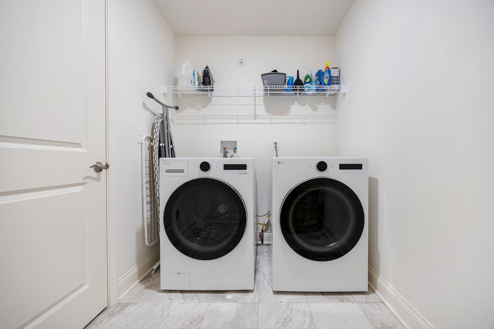 South Elgin, IL 60177