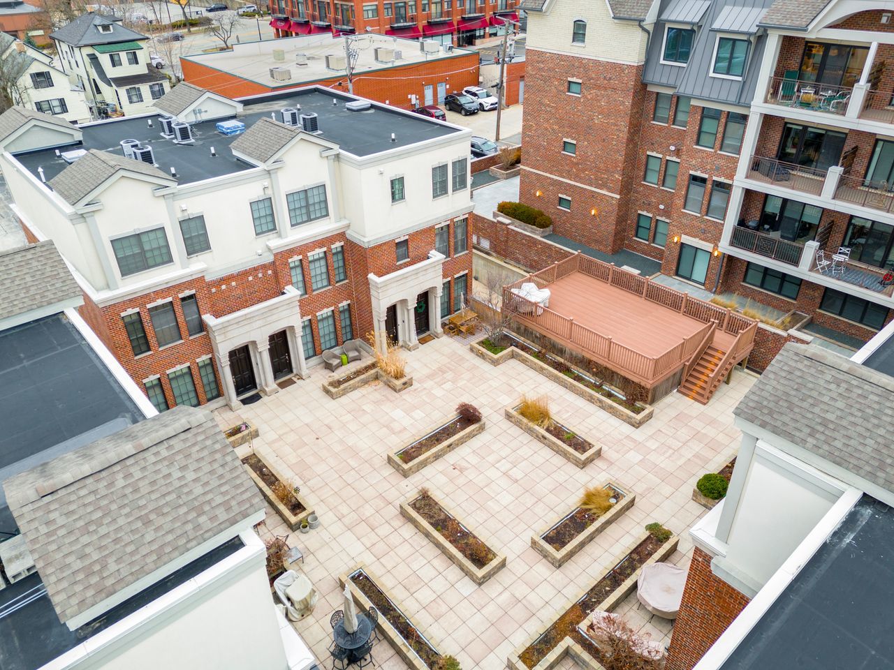 865 Laurel Avenue, Highland Park, IL 60035