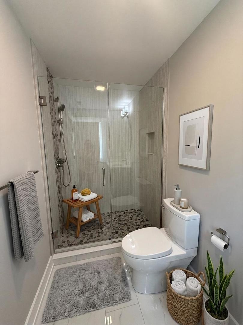 5535 Brookbank Road, Downers Grove, IL 60515