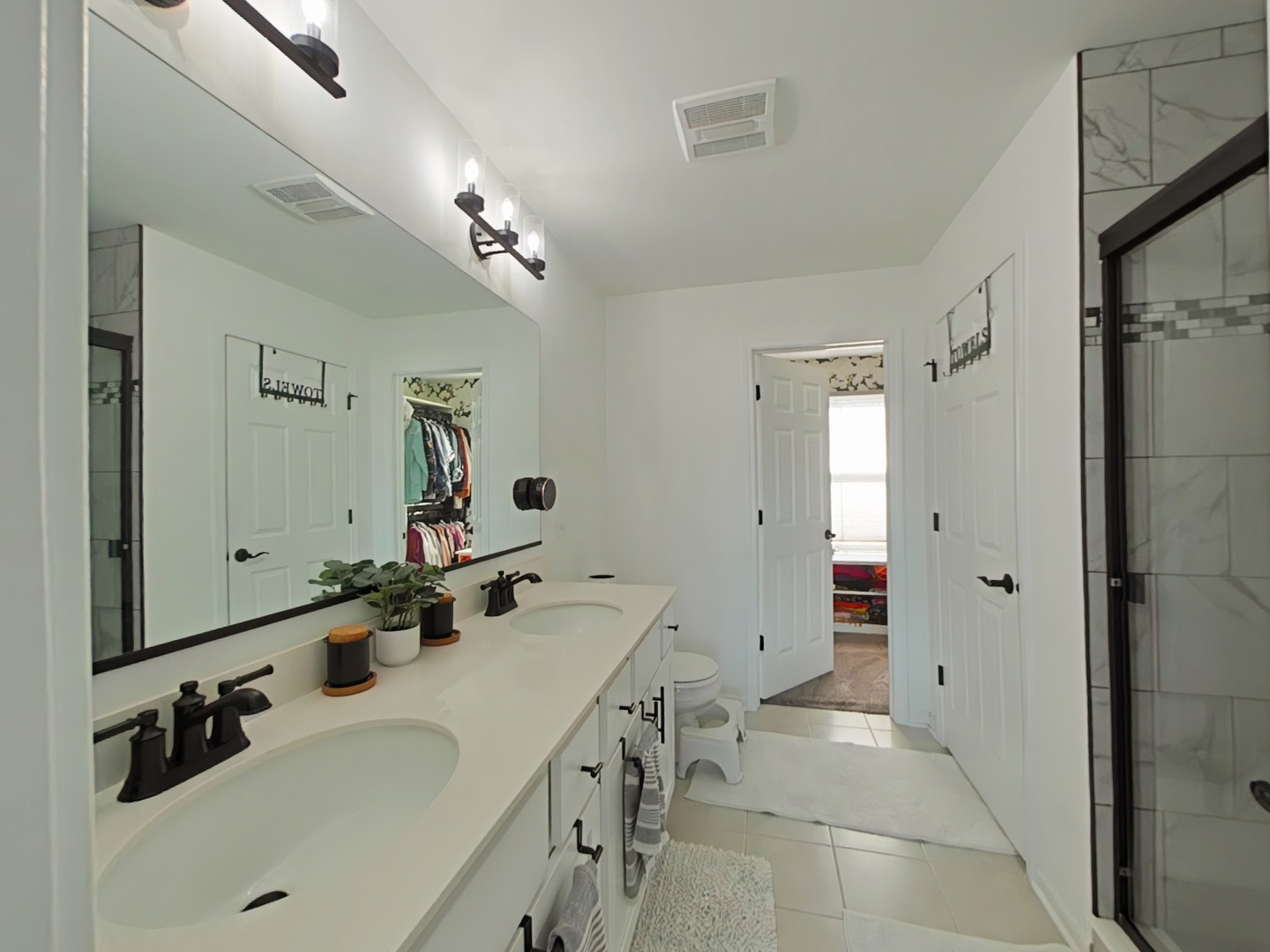 4204 Chelsea Manor Circle, Aurora, IL 60504