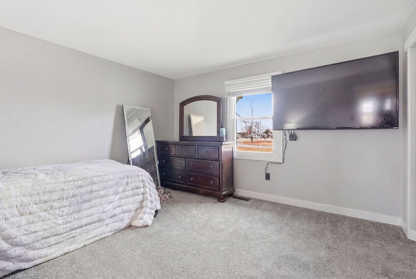 1116 Davison Street, Joliet, IL 60433