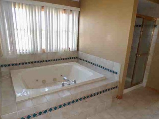 3902 Edgewater Drive, Hazel Crest, IL 60429