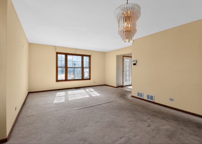 3902 Edgewater Drive, Hazel Crest, IL 60429