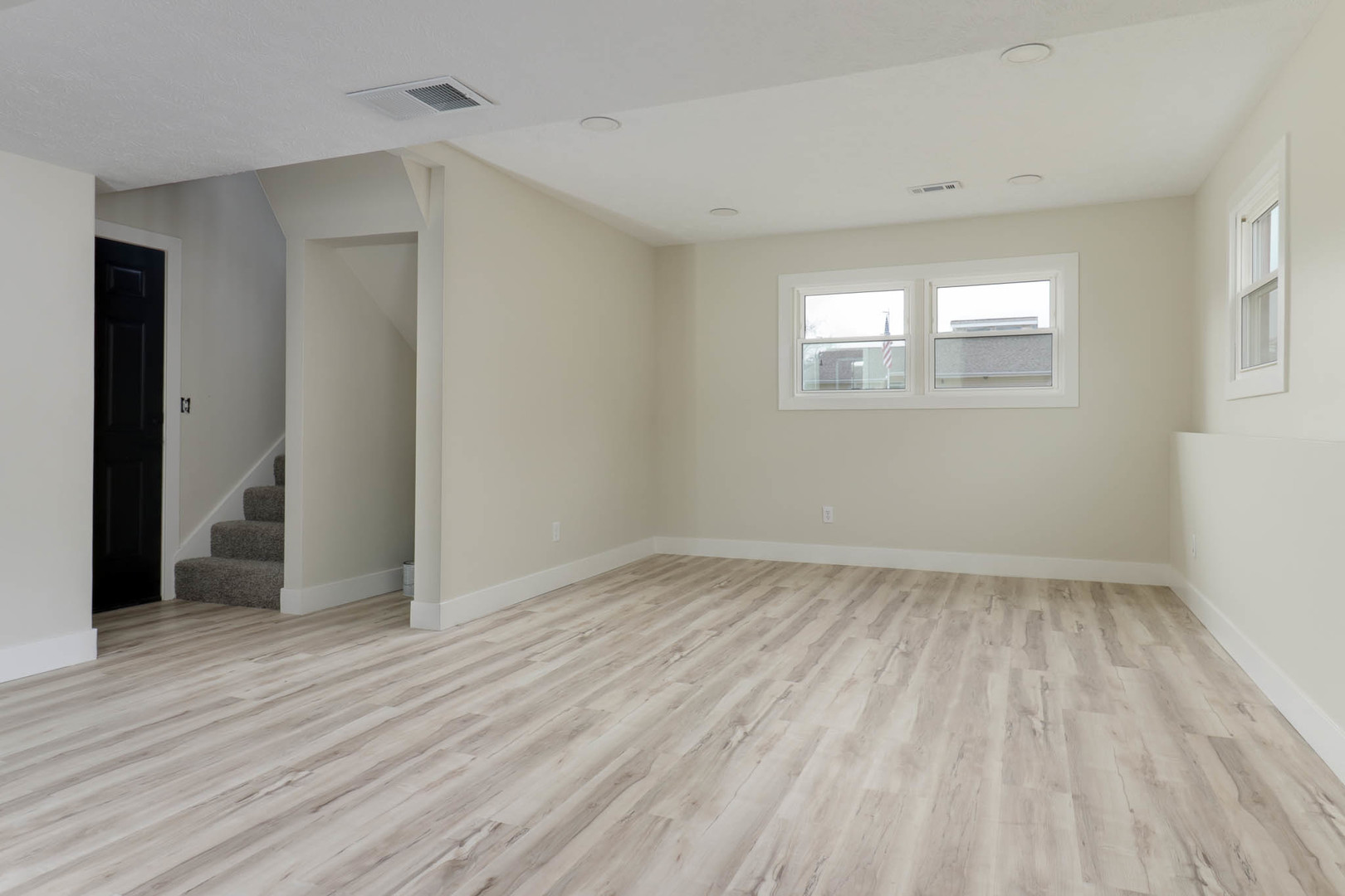 1 Sunshine Court, Bloomington, IL 61704