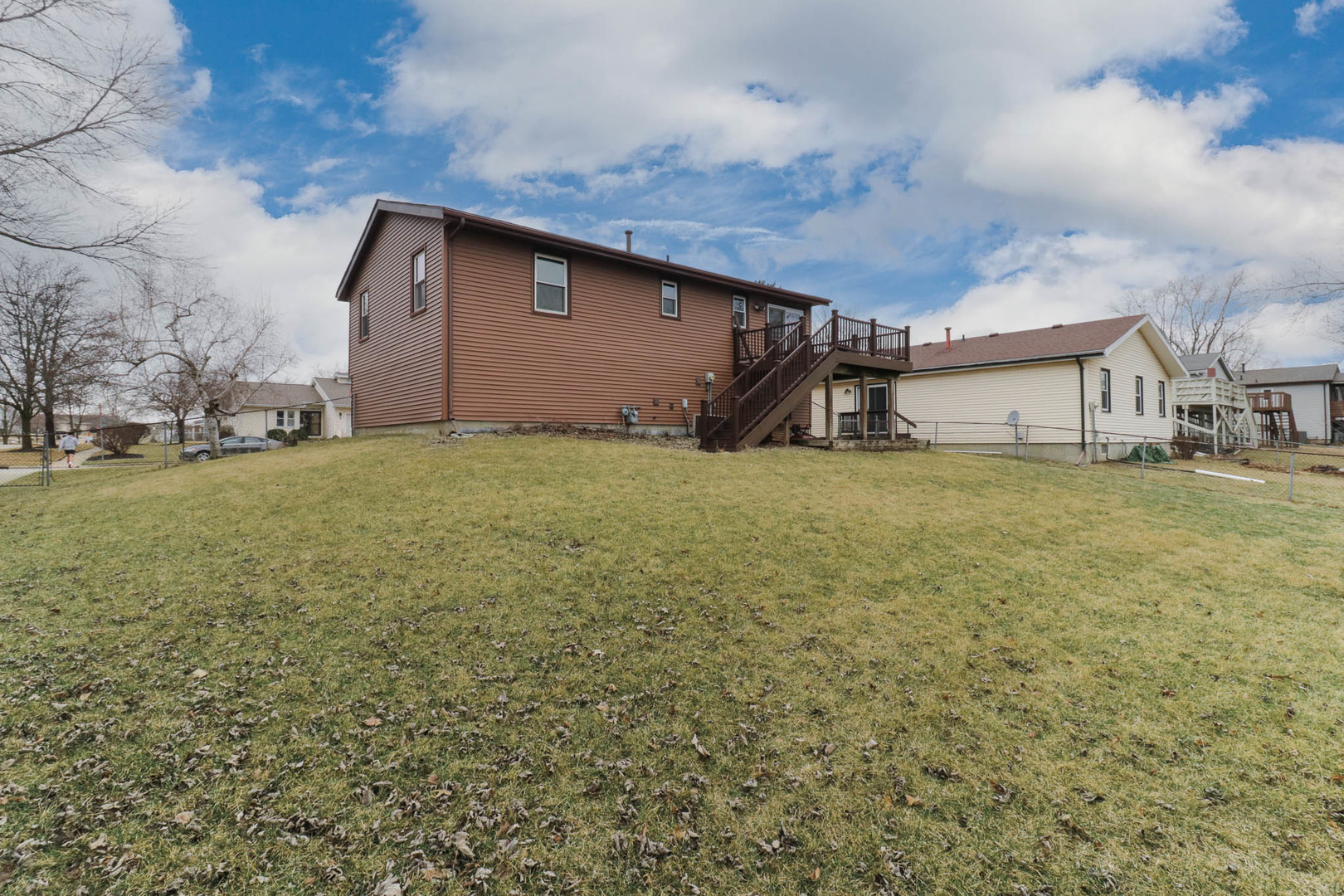 1 Sunshine Court, Bloomington, IL 61704