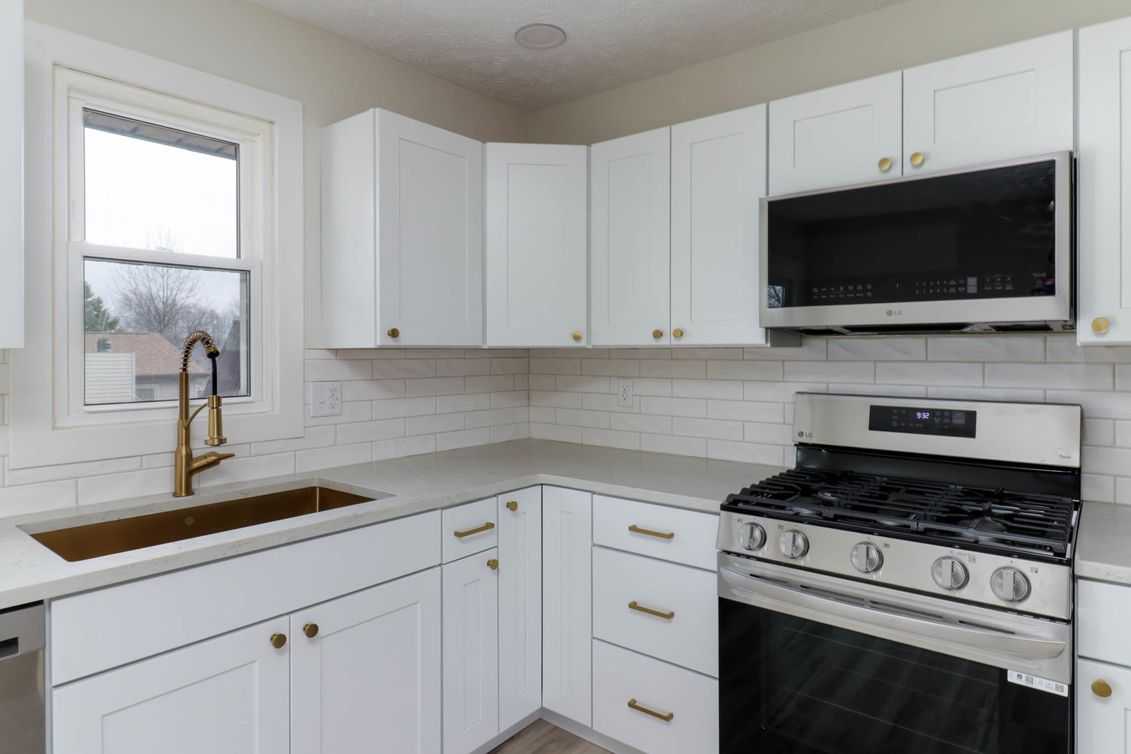 1 Sunshine Court, Bloomington, IL 61704