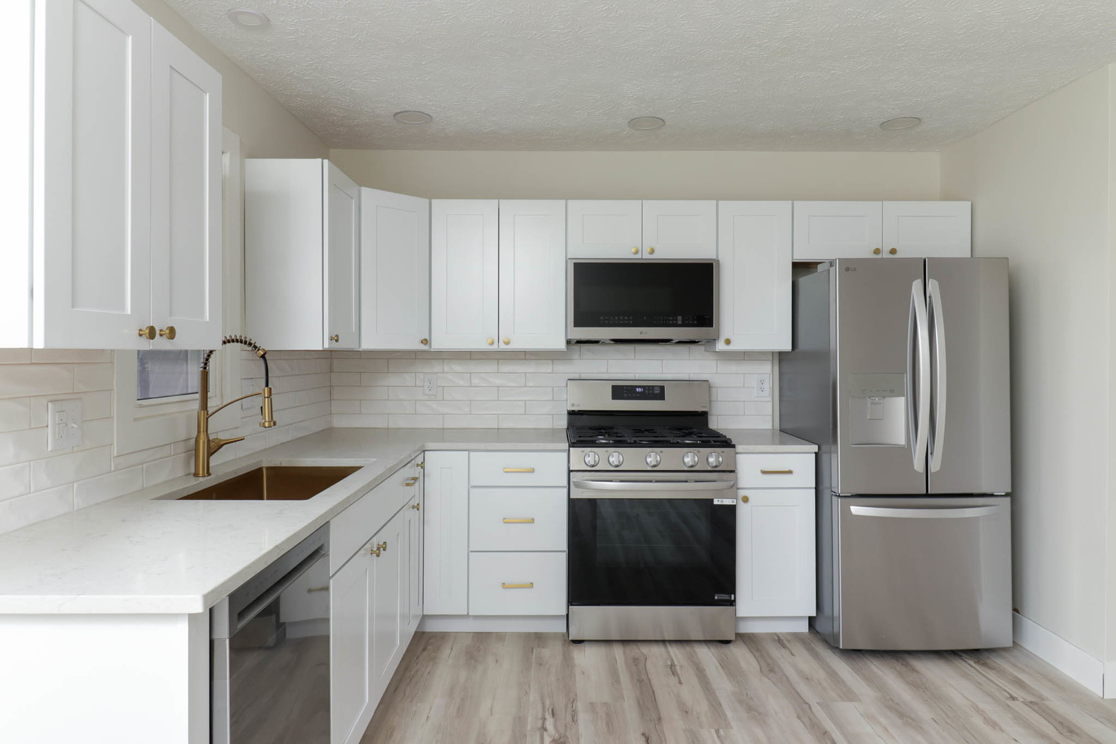 1 Sunshine Court, Bloomington, IL 61704