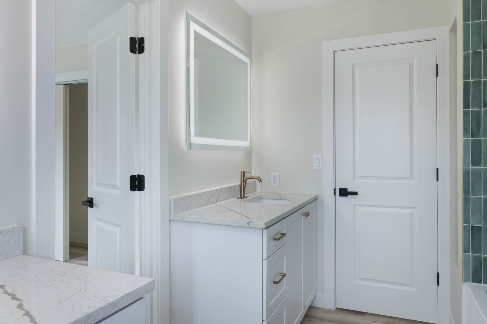 1 Sunshine Court, Bloomington, IL 61704