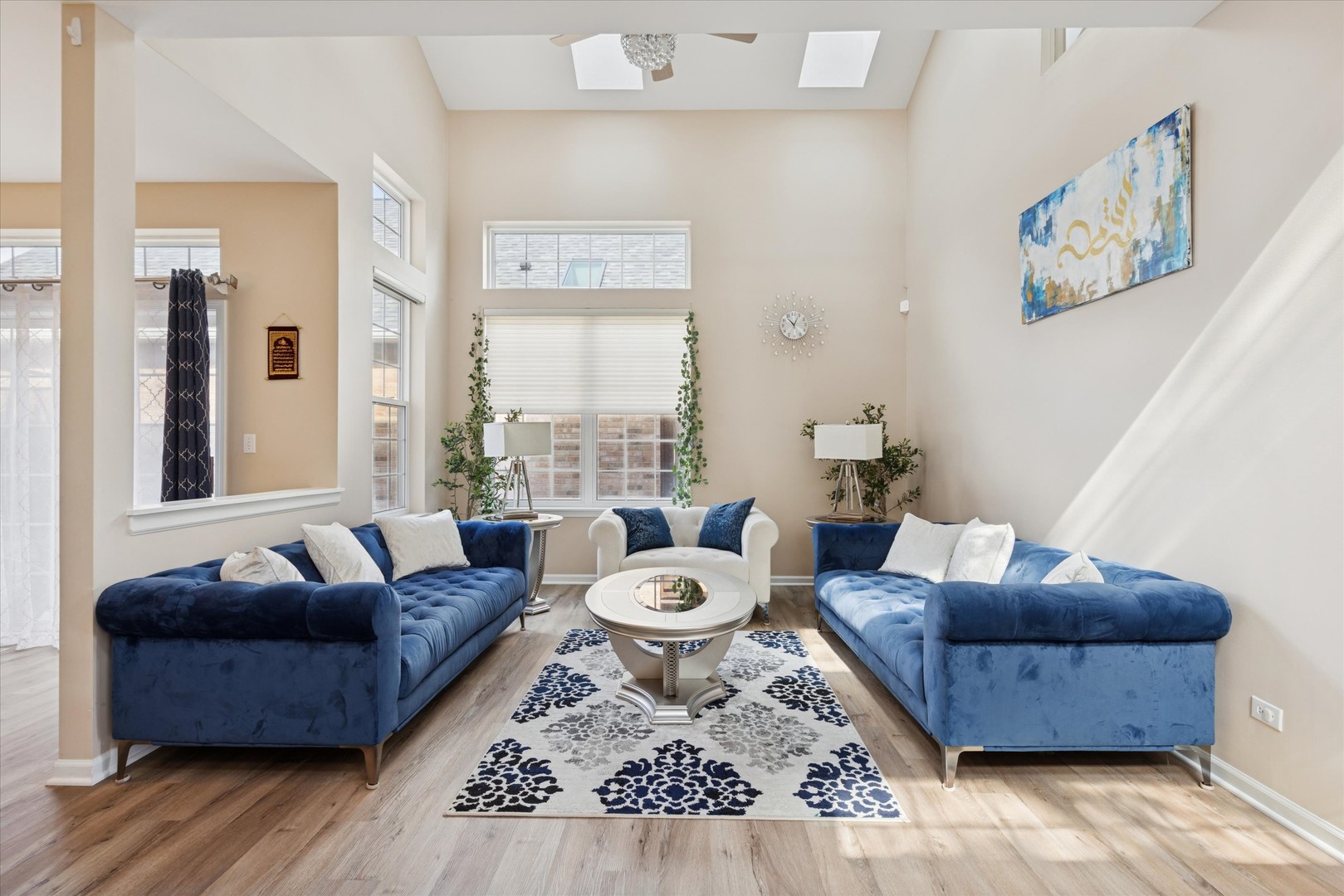 1618 Astor Avenue, Oakbrook Terrace, IL 60181