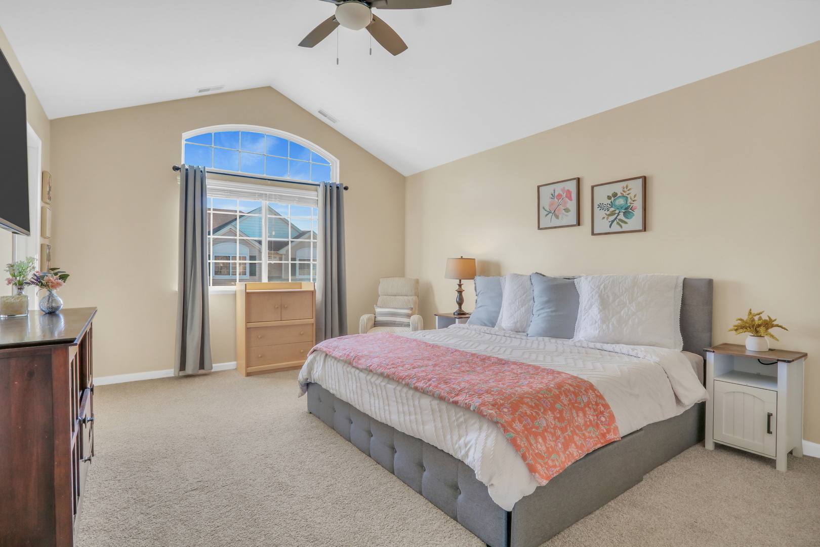 551 S Jade Lane #551, Round Lake, IL 60073