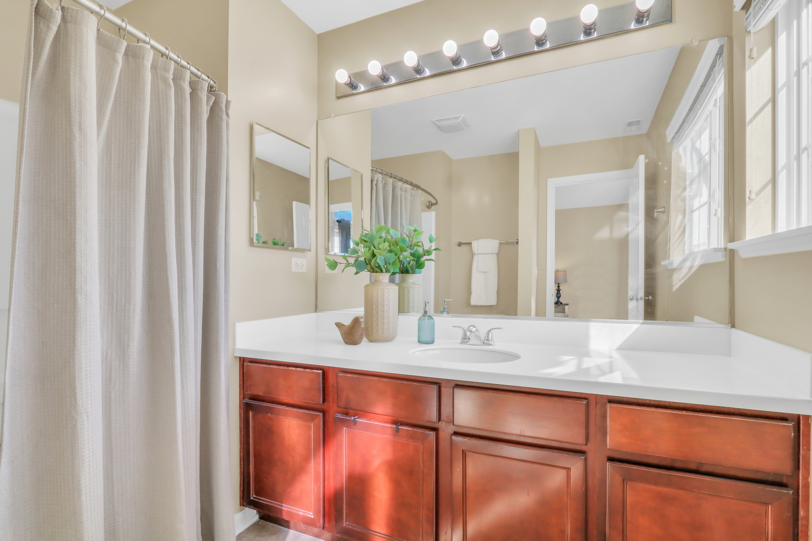 551 S Jade Lane #551, Round Lake, IL 60073