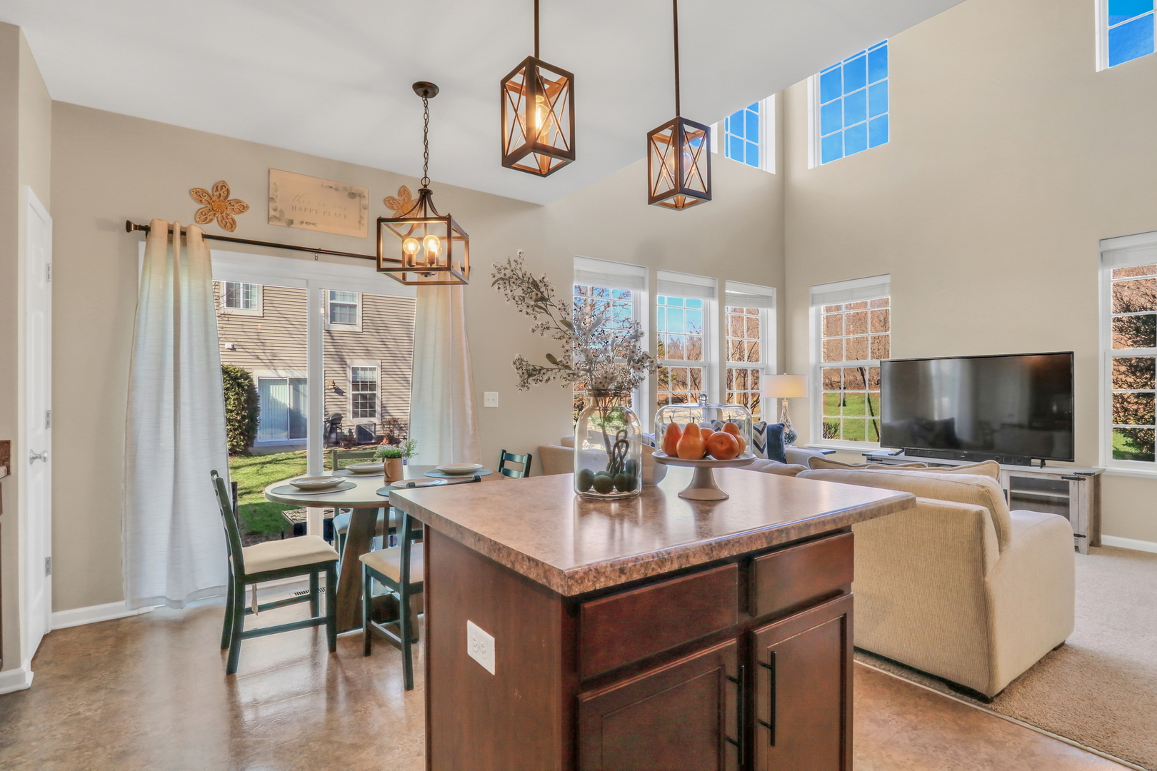 551 S Jade Lane #551, Round Lake, IL 60073