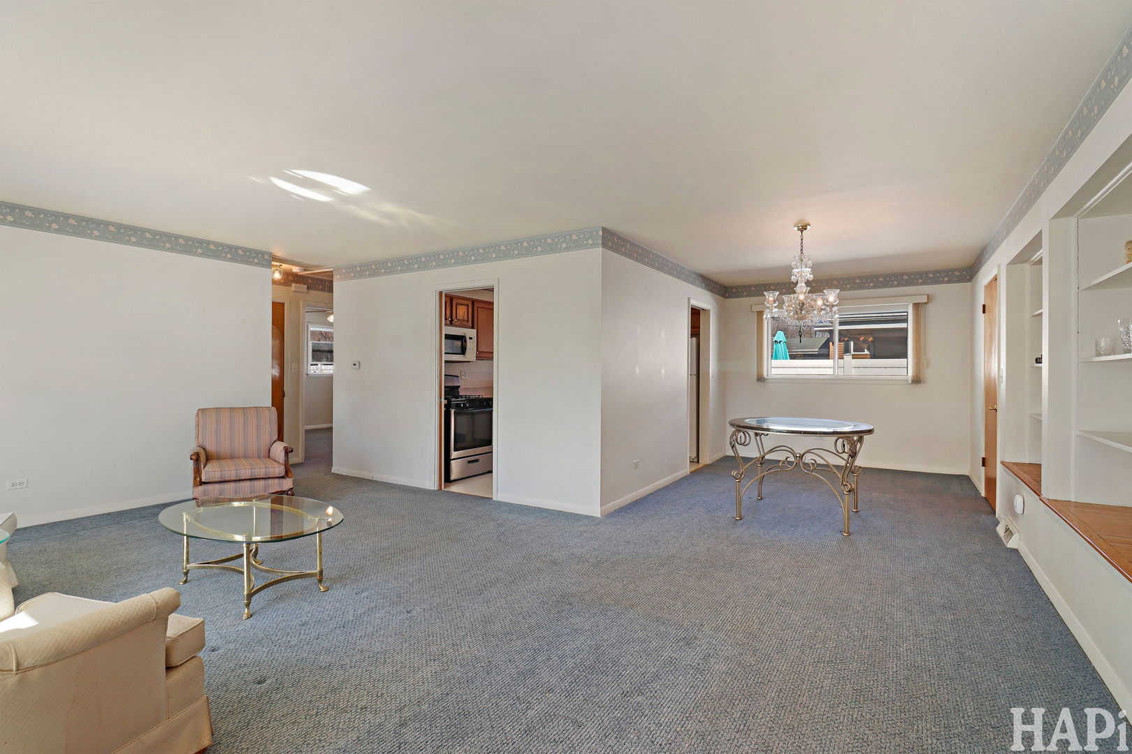 86 Mariposa Avenue, Waukegan, IL 60087