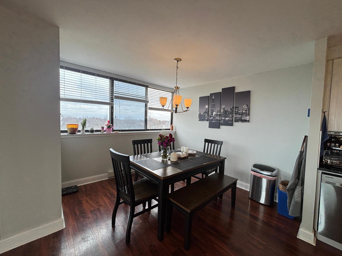 101 Bar Harbour Road #6M, Schaumburg, IL 60193