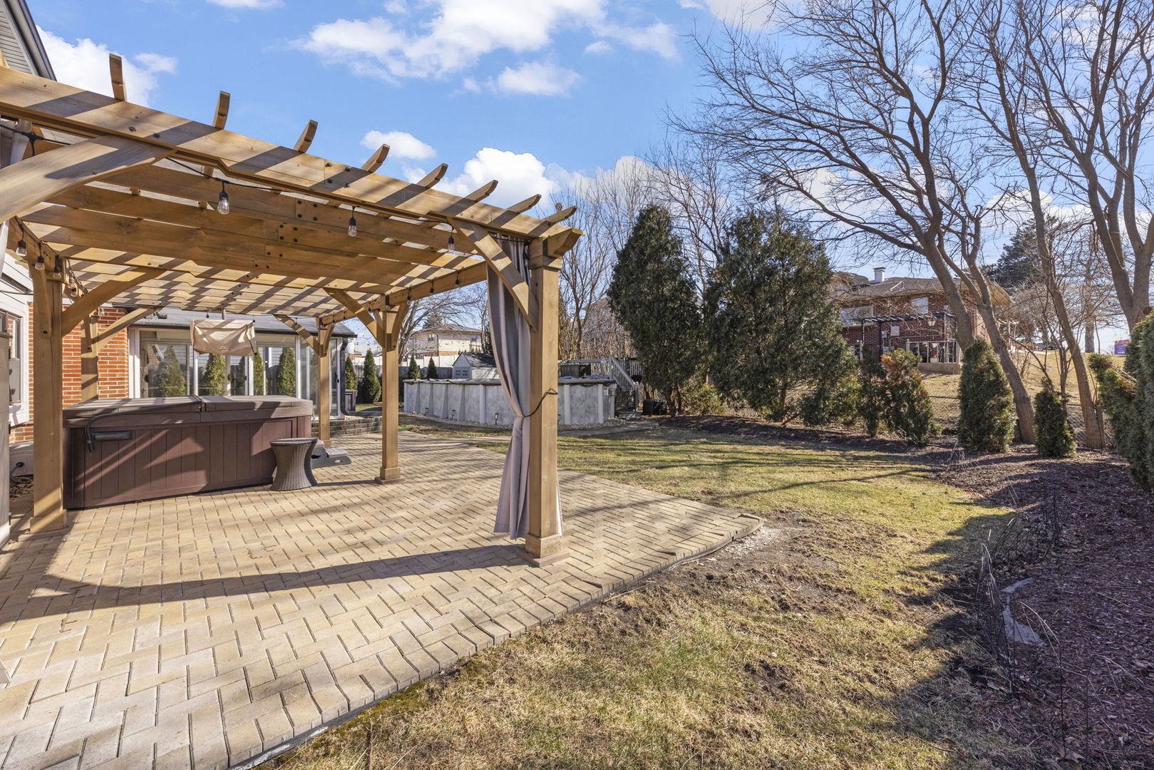 3253 Stewert Drive, Darien, IL 60561