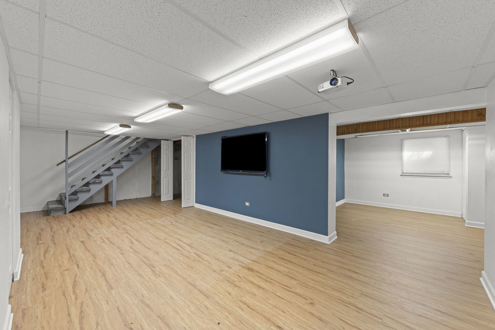 3253 Stewert Drive, Darien, IL 60561