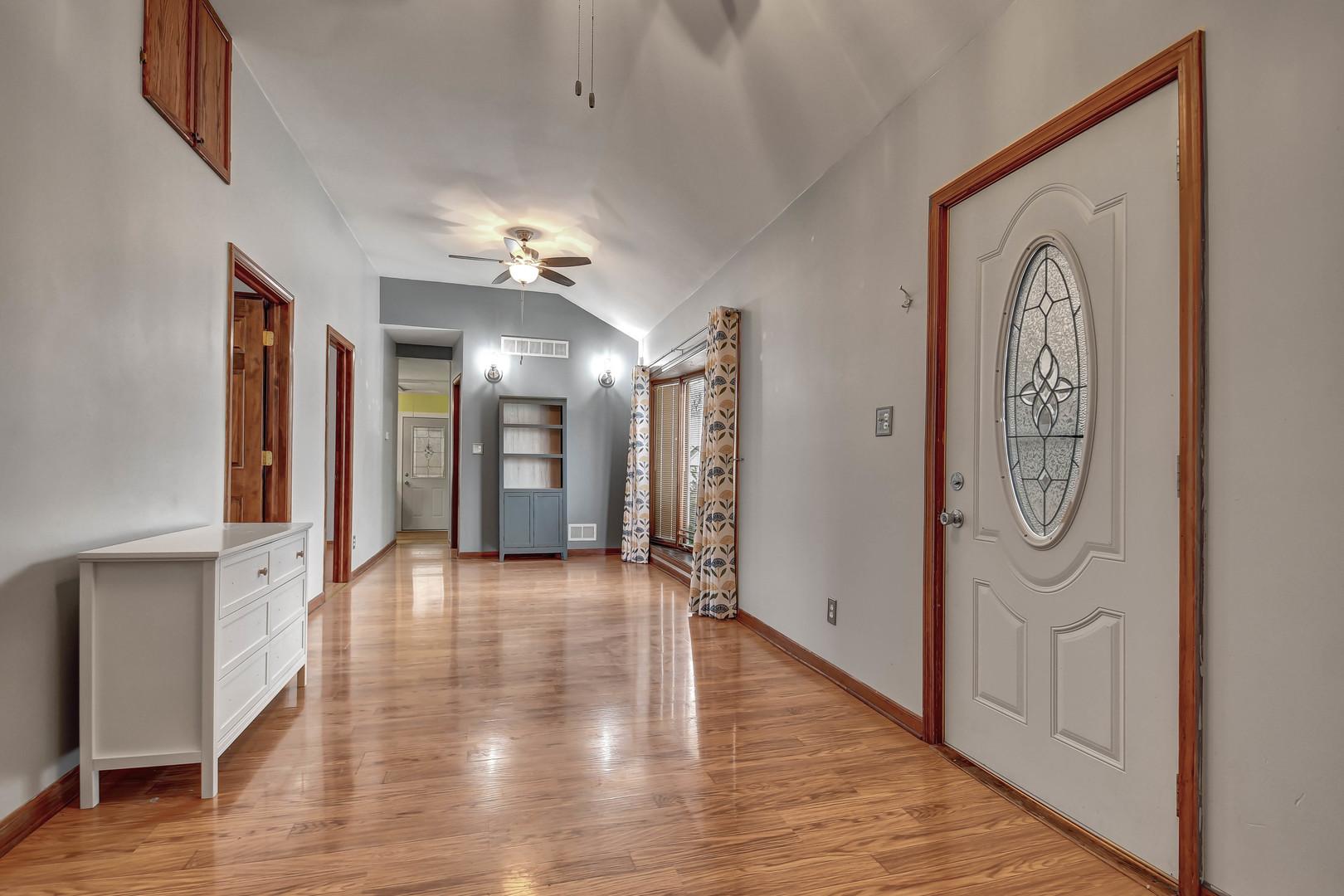 6724 W 174th Street, Tinley Park, IL 60477